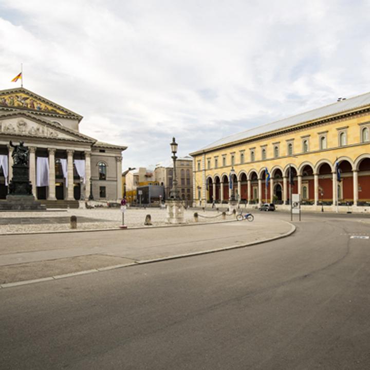 Palais An Der Oper