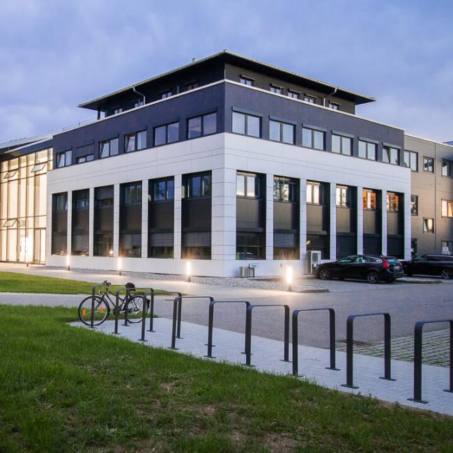 NCTE in der Raiffeisenallee Oberhaching – ein Mieterausbau durch CSMM – architecture matters